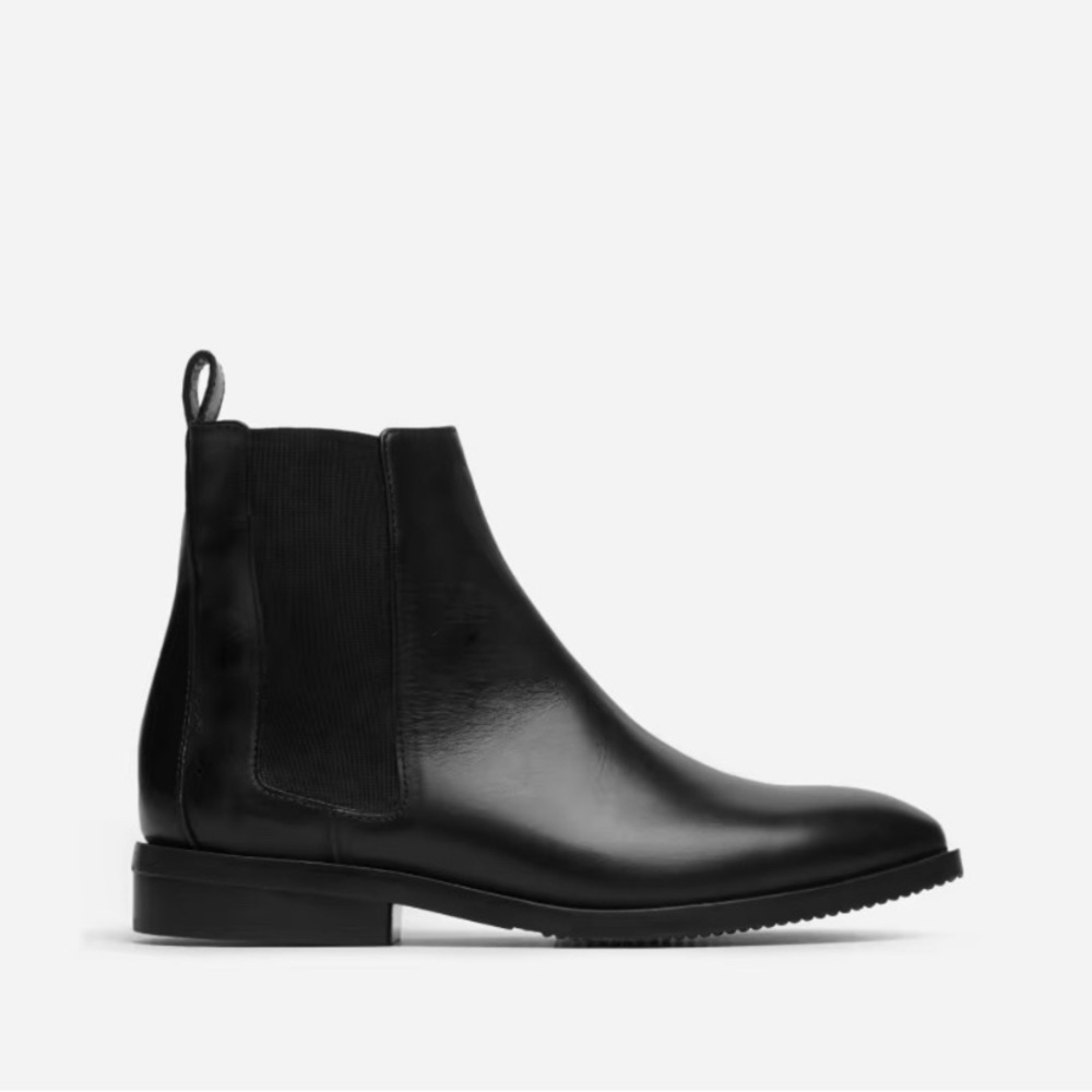 Everlane The Modern Chelsea Boot Black Leather